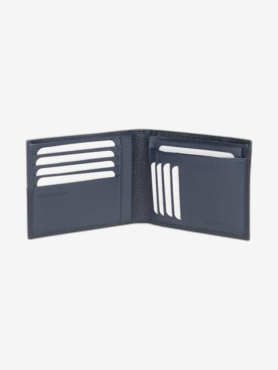 RB12106D | Men's wallet in genuine full-grain leather, dollar/light grain. Blue color. RFID protection. Size when closed: 12.5 x 9.5 x 2 cm. Packaging: gift box bottom/cover