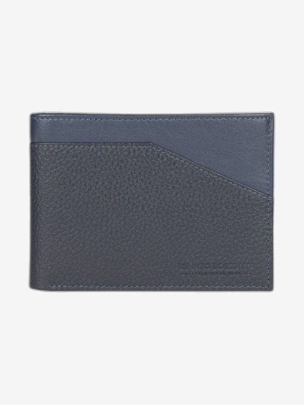 RB12106D | Men's wallet in genuine full-grain leather, dollar/light grain. Blue color. RFID protection. Size when closed: 12.5 x 9.5 x 2 cm. Packaging: gift box bottom/cover